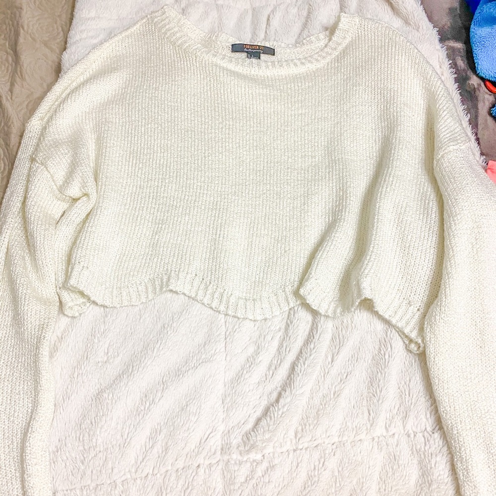 Forever 21 scalloped white sweater